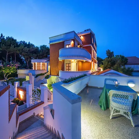 Chiuso 4 Bed & Breakfast